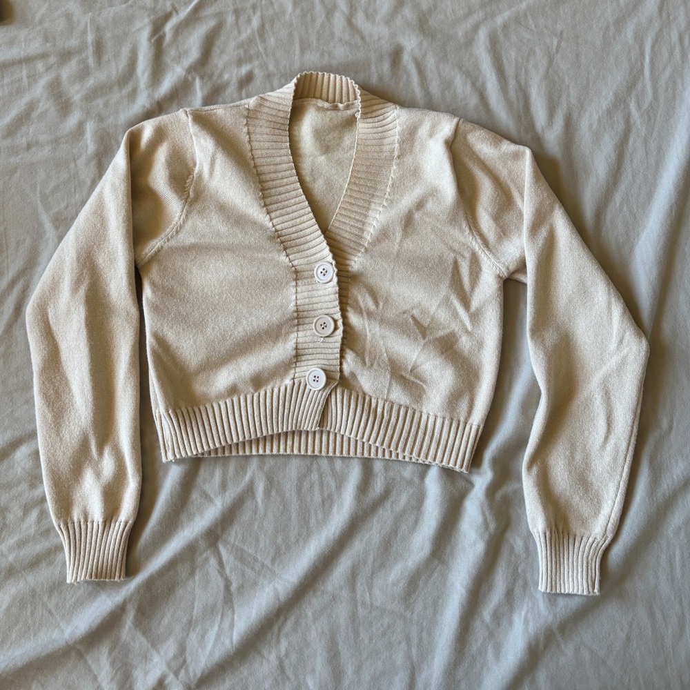 Cropped cardigan